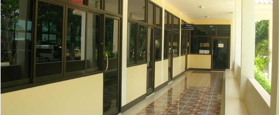ปรับปรุงอาคารอำนวยการ มทร.ล้านนาลำปาง